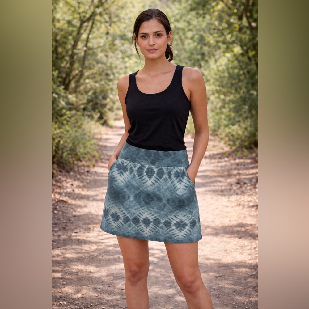 Patagonia Organic Cotton TENCEL Tie Dye Skirt Teal Blue Size Medium